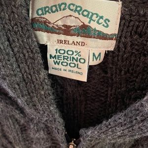 Gray 100% wool merino sweater Medium Aran crafts Ireland